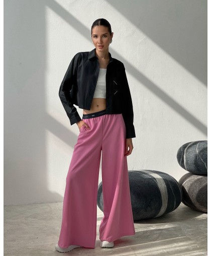 Широкие розовые брюки на фирменной резинке